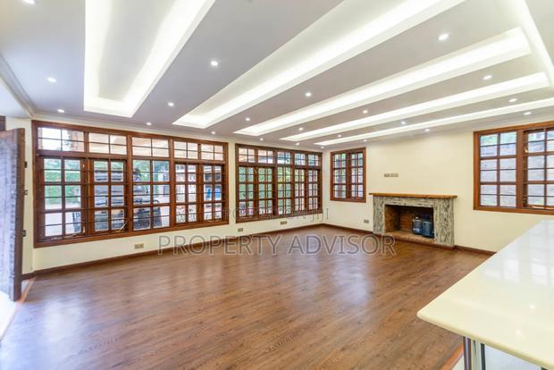 9bdrm Mansion in Ridgeways Gardens for sale
