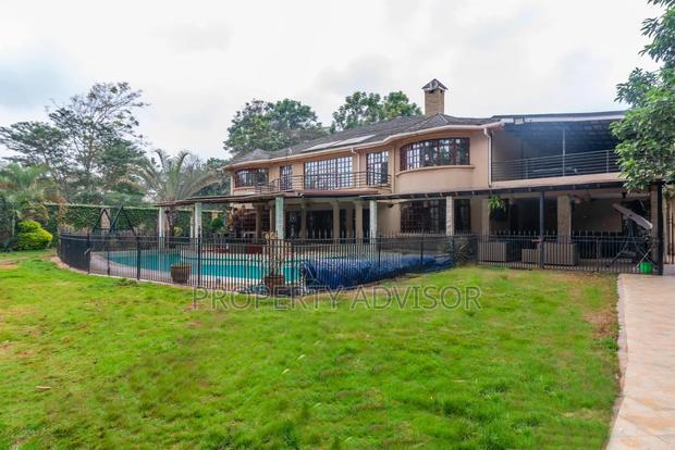 9bdrm Mansion in Ridgeways Gardens for sale