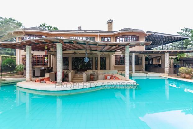 9bdrm Mansion in Ridgeways Gardens for sale