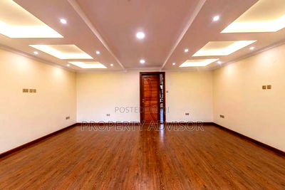 9bdrm Mansion in Ridgeways Gardens for sale - Image 18