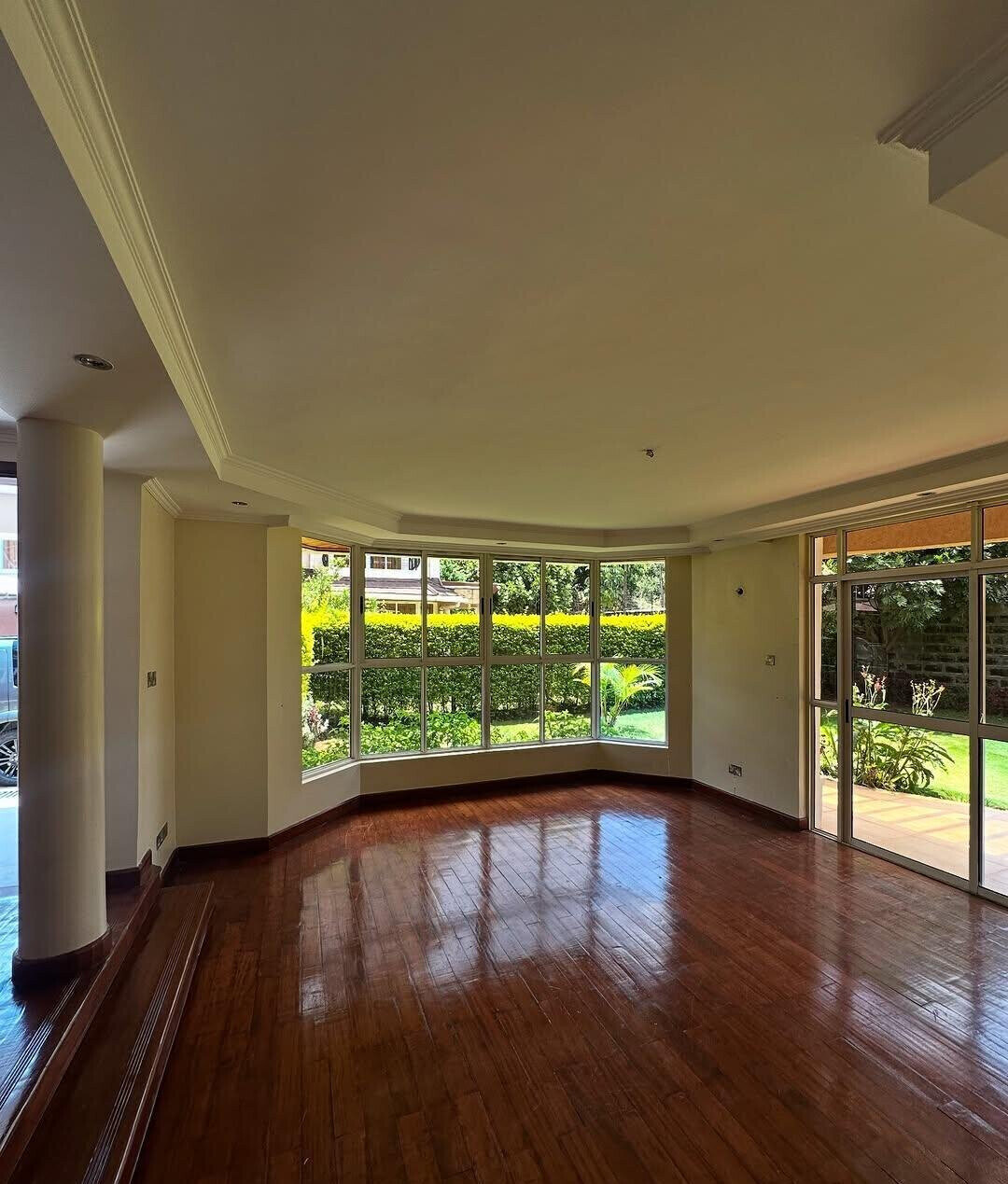 5-Ensuite Townhouse with Gym, Jacuzzi & Kitchen Garden - Lavington
