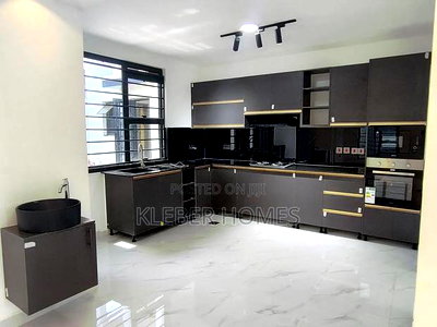 5bdrm Townhouse/Terrace in Ruiru for sale - Image 3