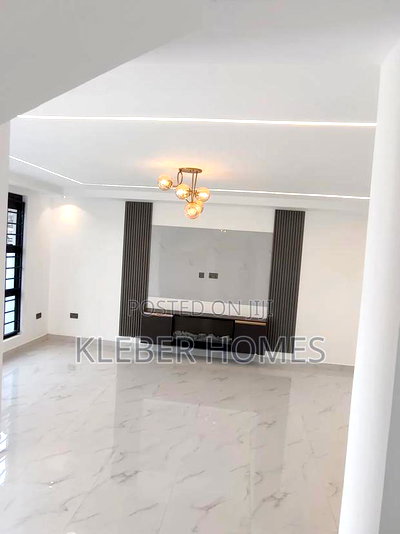 5bdrm Townhouse/Terrace in Ruiru for sale - Image 8