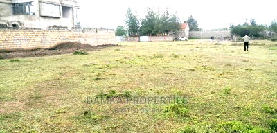 1/4 Acre Plot for Sale 800mts From Tarmac at Shiners Boys. - Image 1