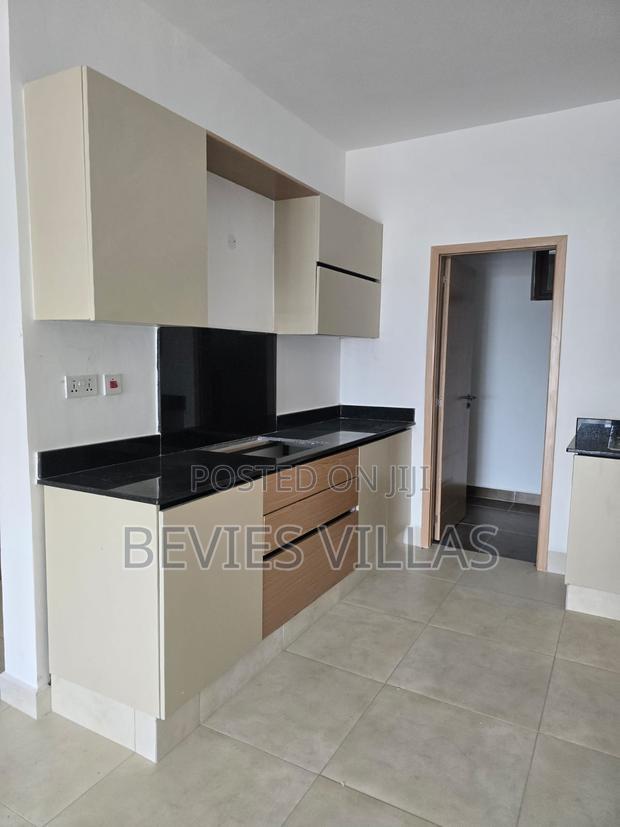 3bdrm Apartment in Parklands for rent