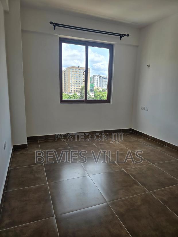 3bdrm Apartment in Parklands for rent