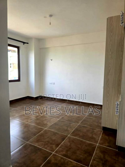 3bdrm Apartment in Parklands for rent - Image 5