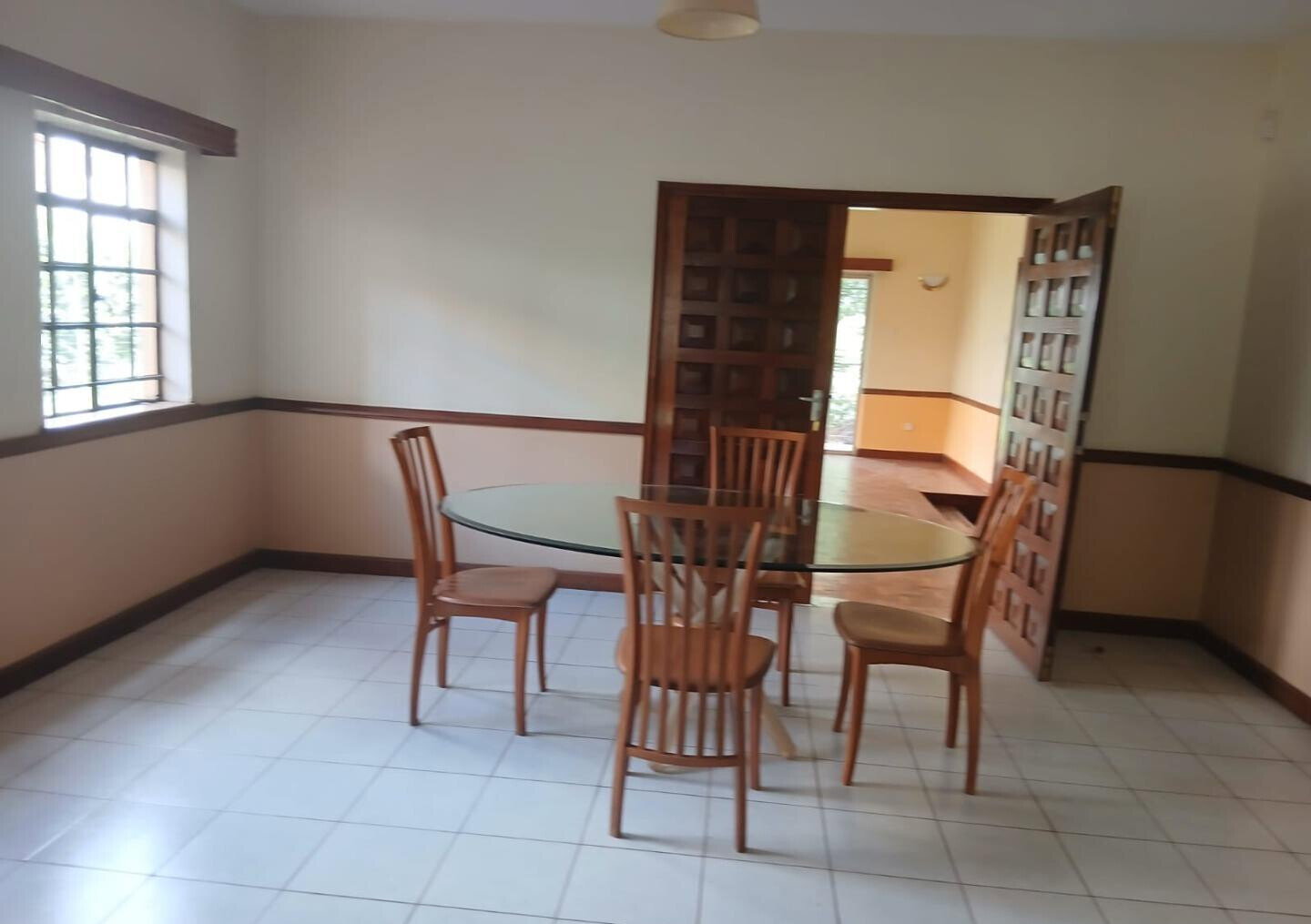 Half Acre 5BR Haven at KSh 350K