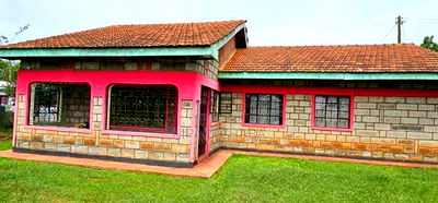 12bdrm House in Kimumu for sale - Image 1