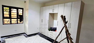 3bdrm Bungalow in Elgonview for sale - Image 6