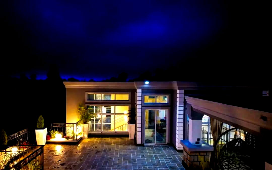 6BR Fully Furnished Townhouse with Pool & Gazebo - Olkeri Ngong