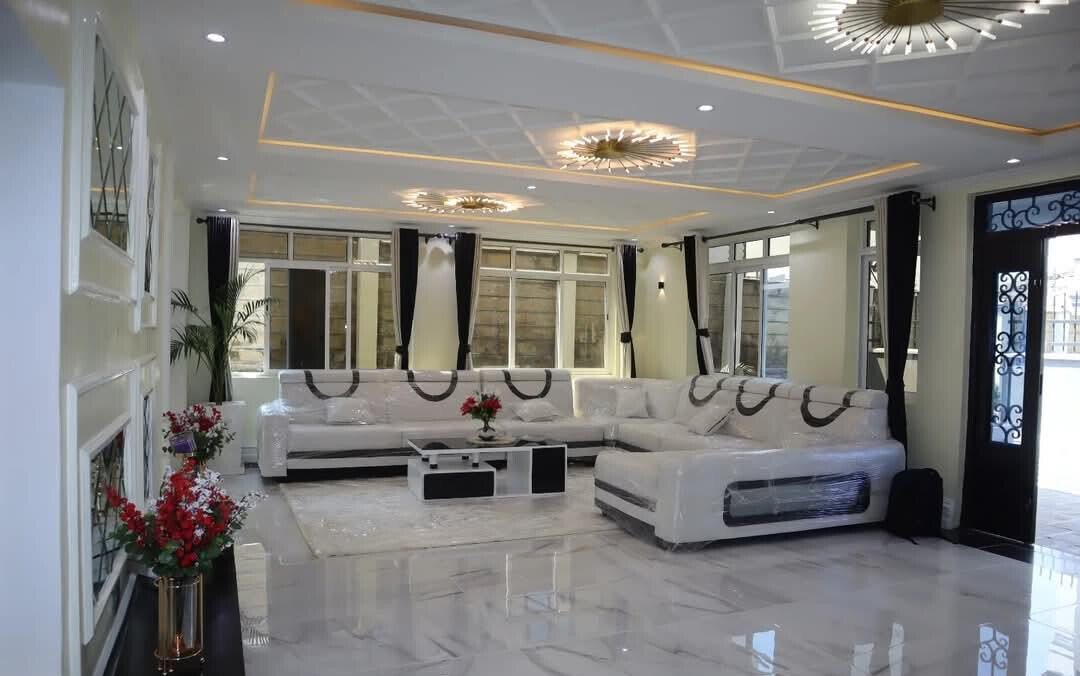 6BR Fully Furnished Townhouse with Pool & Gazebo - Olkeri Ngong