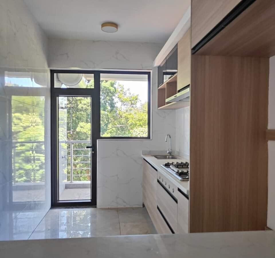 5-Ensuite Townhouse with Walk-In Closet & Private Balcony - Lavington