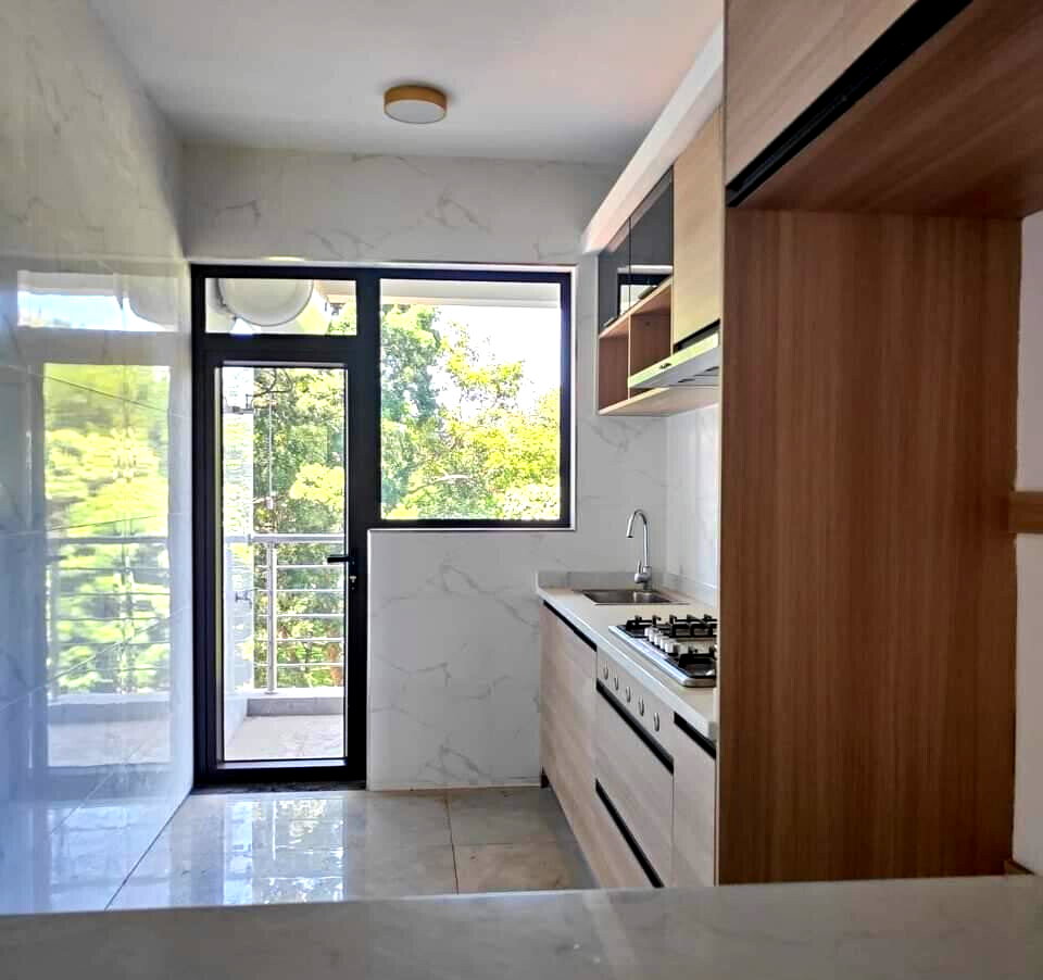 5-Ensuite Townhouse with Walk-In Closet & Private Balcony - Lavington
