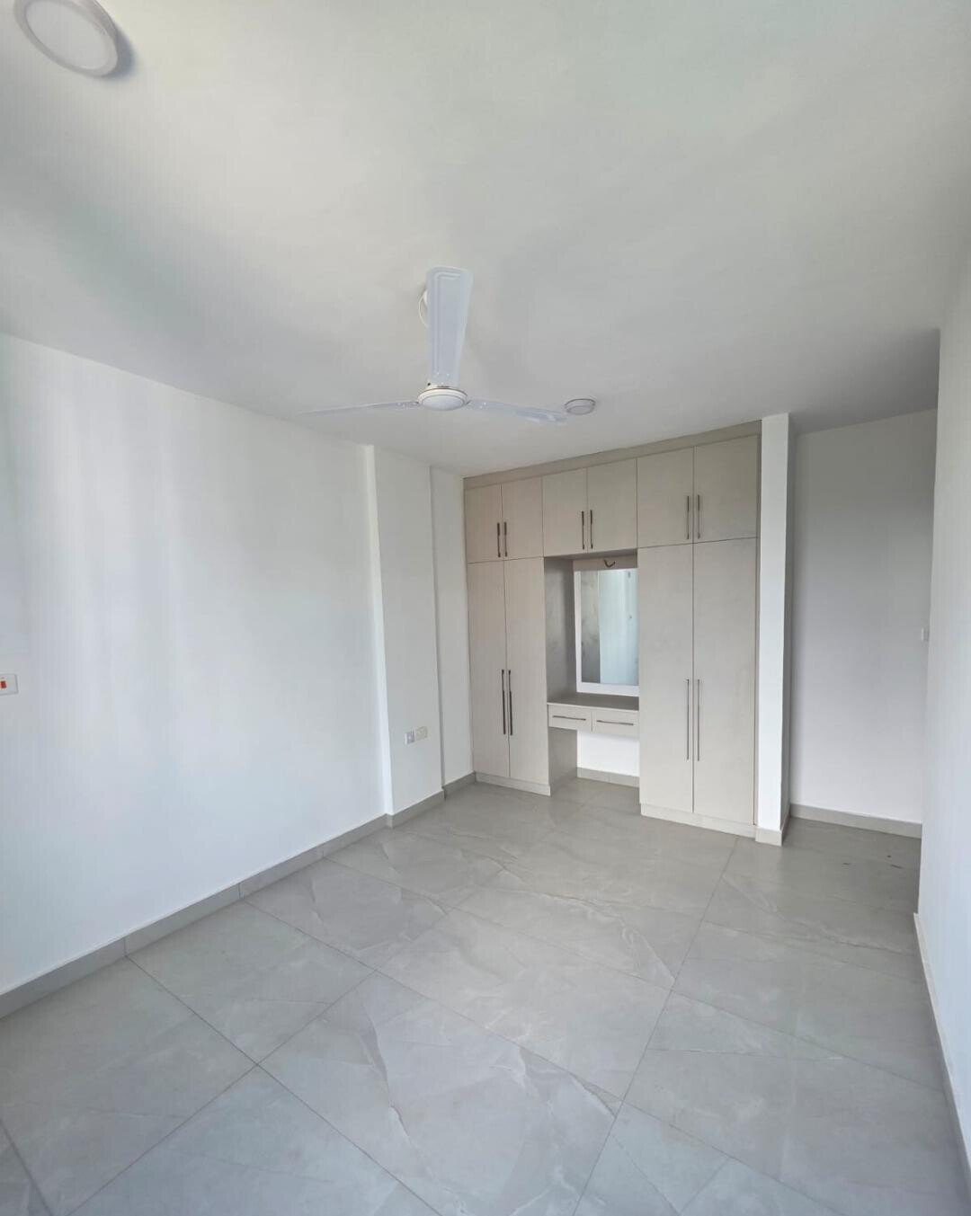 3BR with DSQ, Balcony in Every Room & Pool - Nyali, Mombasa