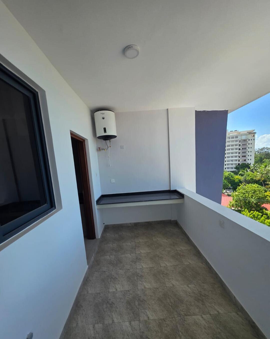 3BR with DSQ, Balcony in Every Room & Pool - Nyali, Mombasa