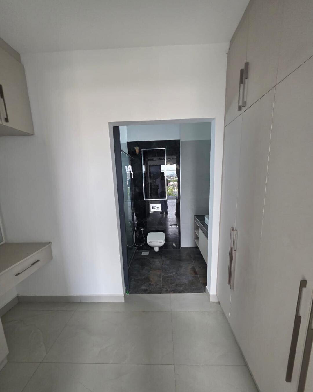 3BR with DSQ, Balcony in Every Room & Pool - Nyali, Mombasa