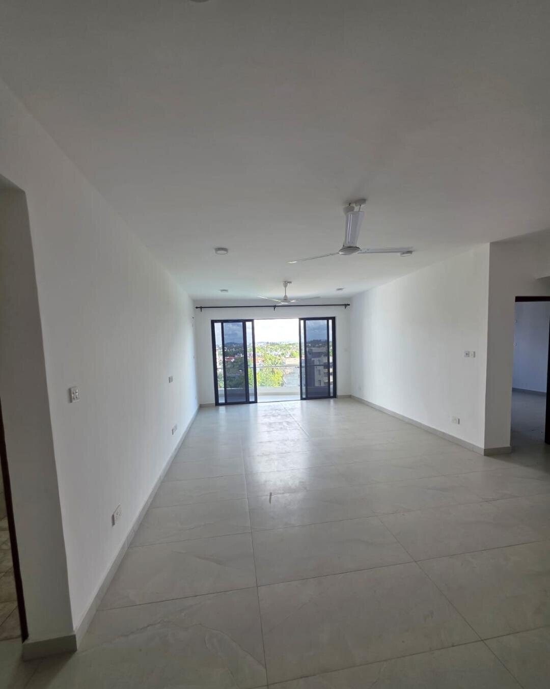 3BR with DSQ, Balcony in Every Room & Pool - Nyali, Mombasa