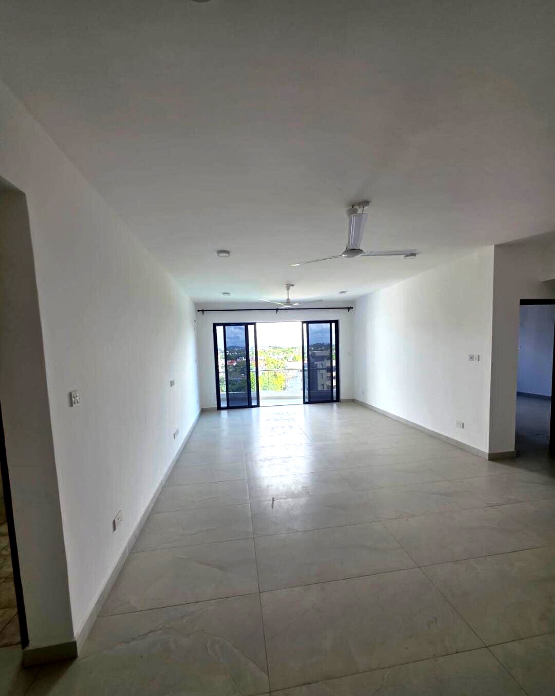 3BR with DSQ, Balcony in Every Room & Pool - Nyali, Mombasa