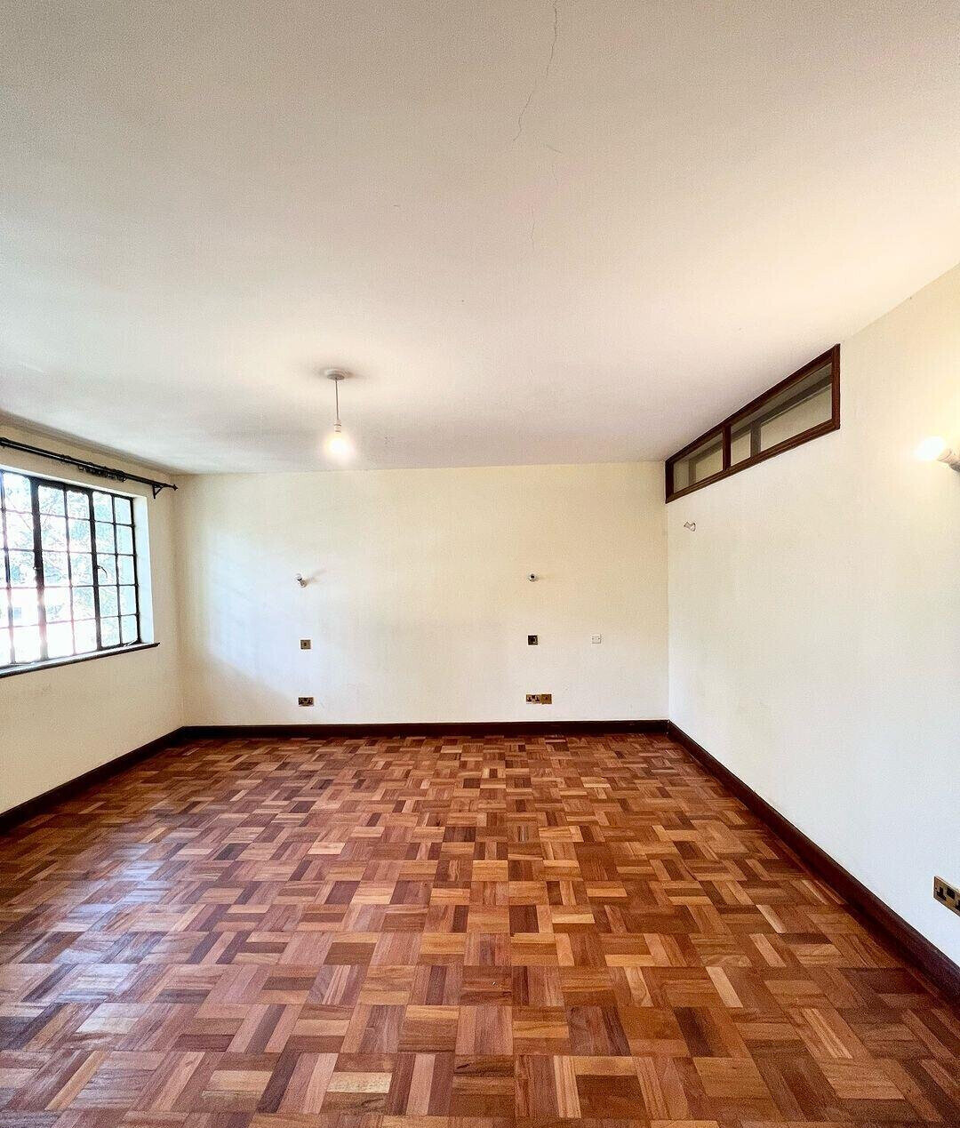 4 En-Suite Bedrooms with Pool & Gym Access - Kilimani