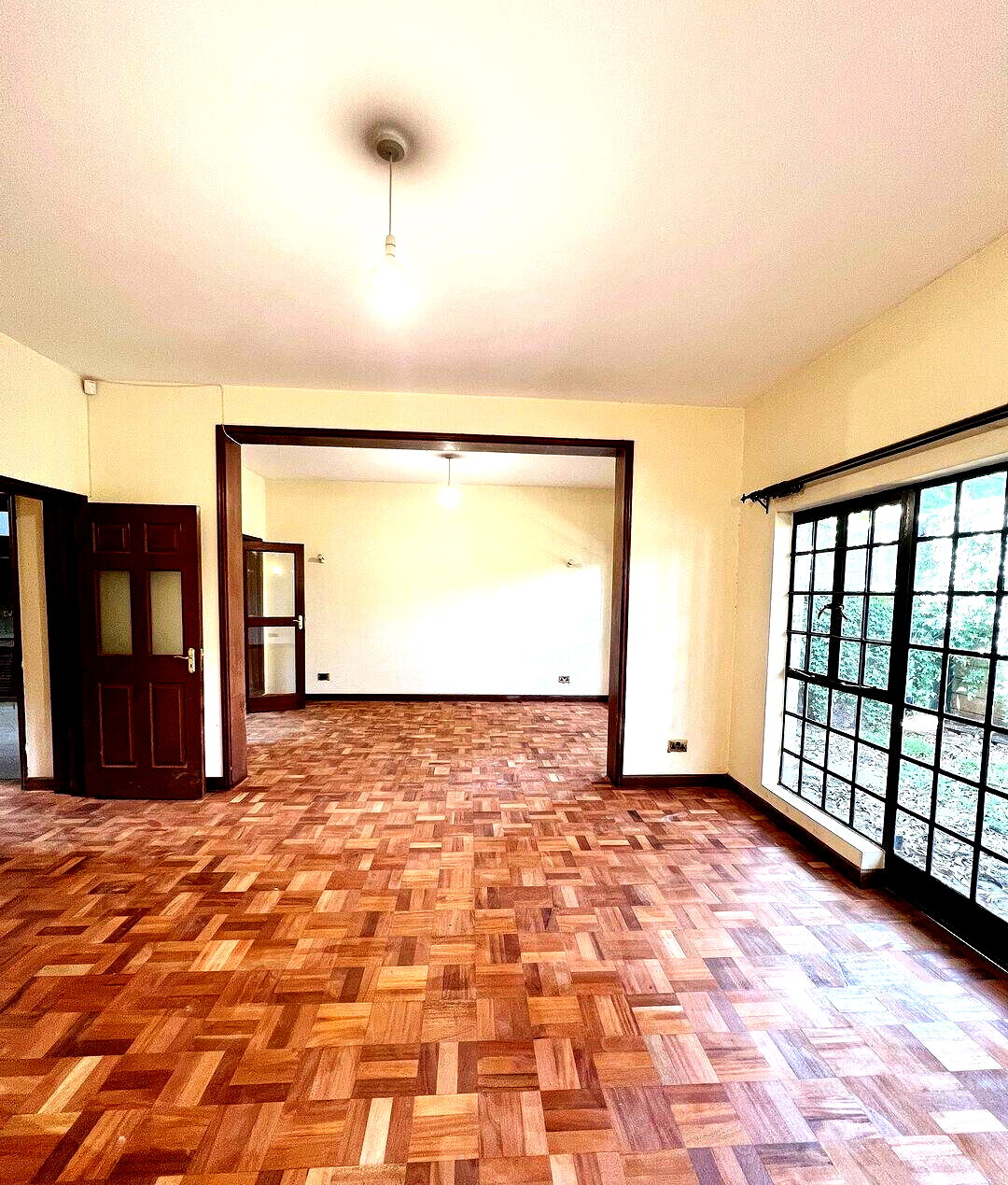 4 En-Suite Bedrooms with Pool & Gym Access - Kilimani