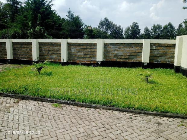 3bdrm House in Ngata Verovian, Nakuru Town West for sale