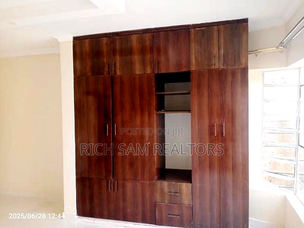 3bdrm House in Ngata Verovian, Nakuru Town West for sale