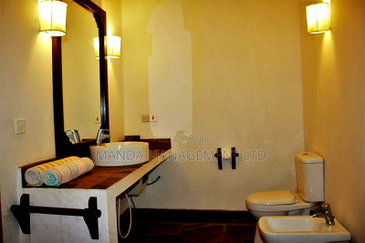 Furnished 2bdrm Bungalow in Malindi for Sale - Image 5