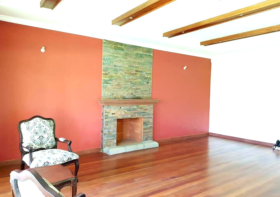 New 5-Bed Townhouse on Half-Acre with Pool & Staff Quarters – Karen