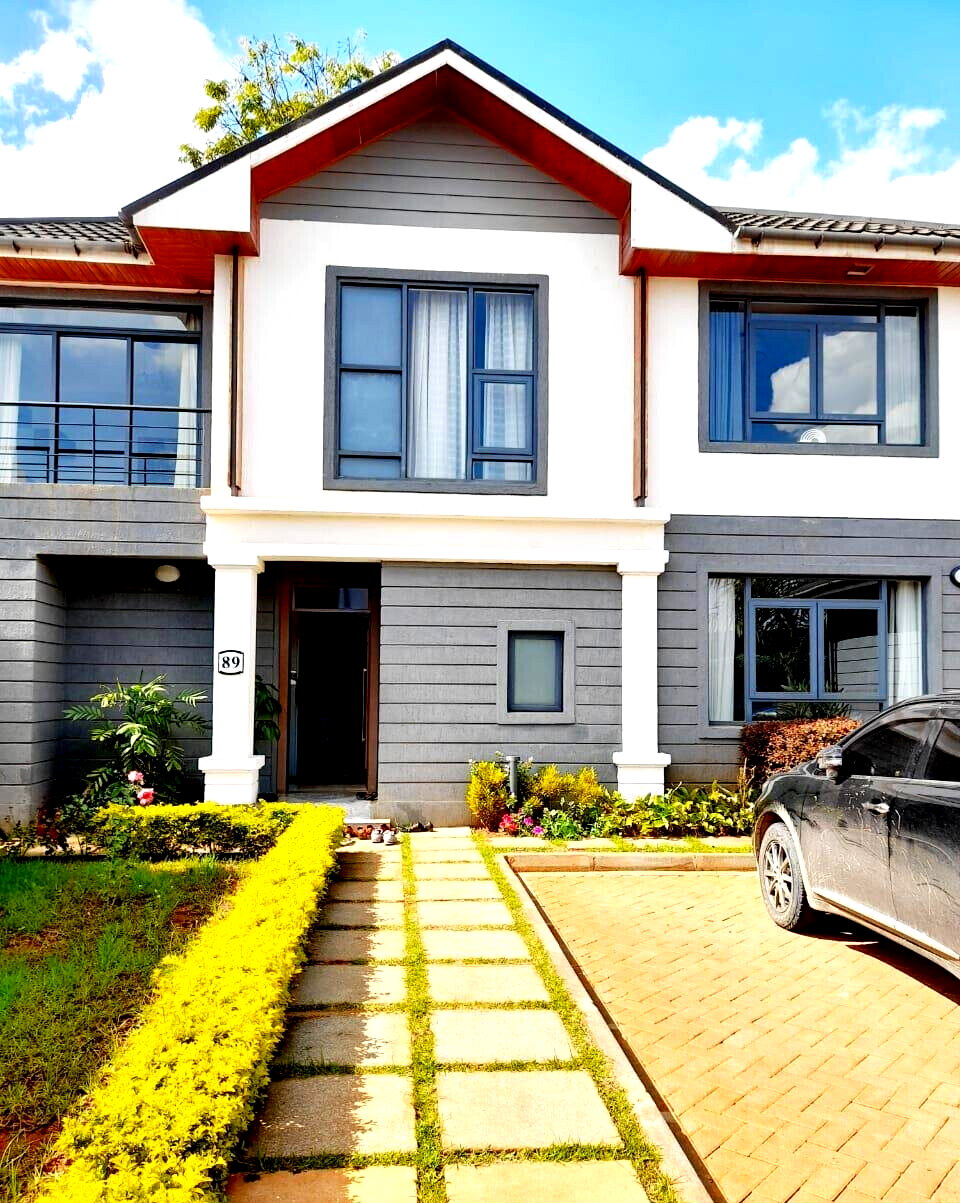 4BR All-Ensuite Townhouse with Gym & Pool - Runda