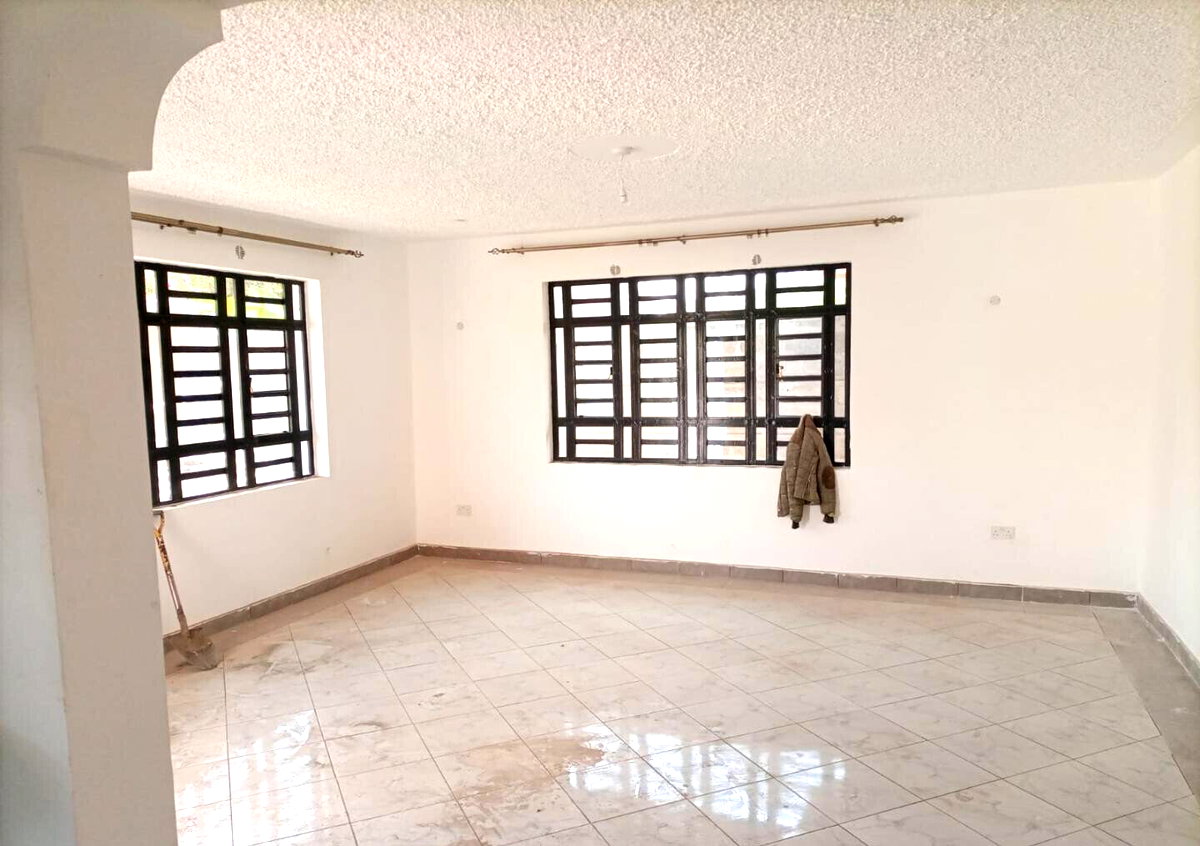 4BR All-Ensuite Townhouse on 40x80 – Super Highway, Ruiru
