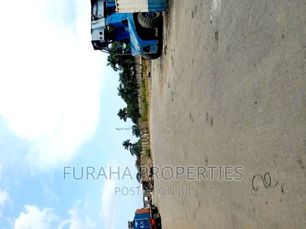 Yard to Let Changamwe.