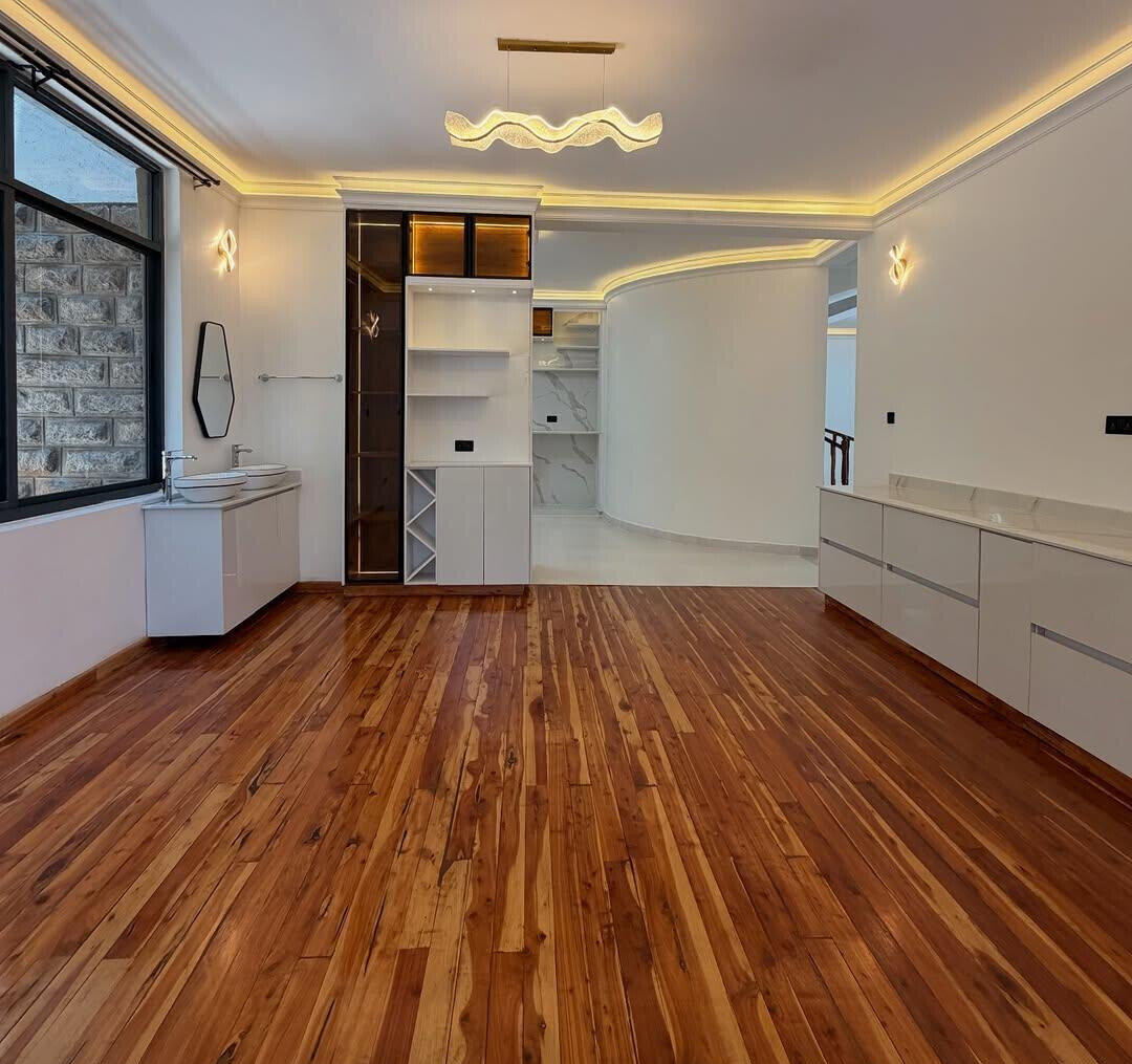 0.16 Acre Luxury Home in Karen