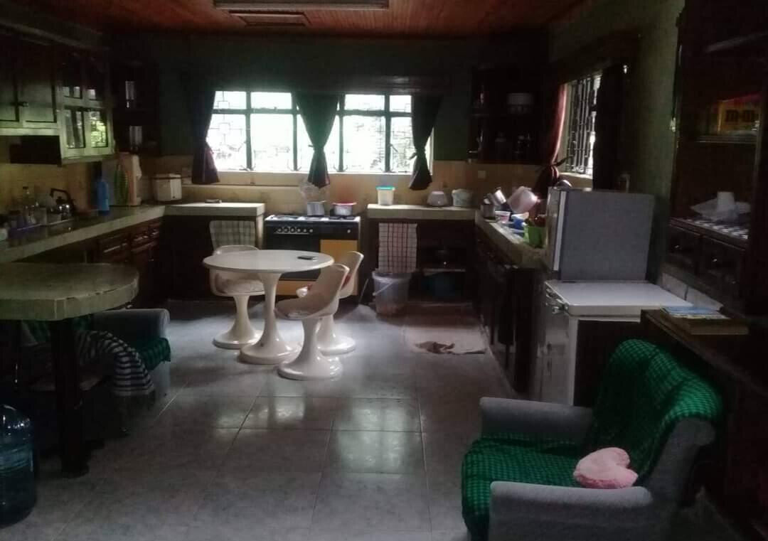 4-Ensuite Townhouse on Half-Acre Garden with DSQ – Karen