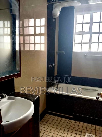 2bdrm Apartment in Parklands for rent - Image 8