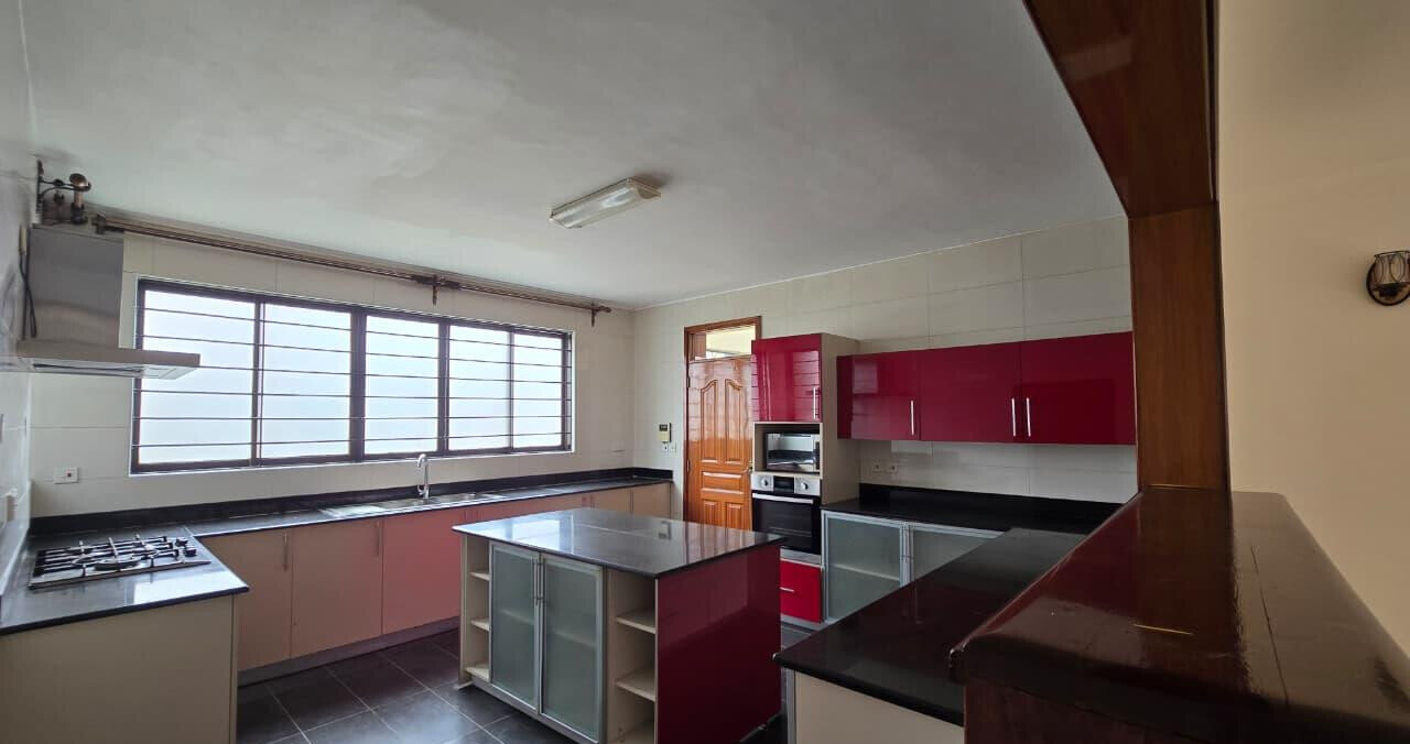 5BR Townhouse with Garden at KSh 360K