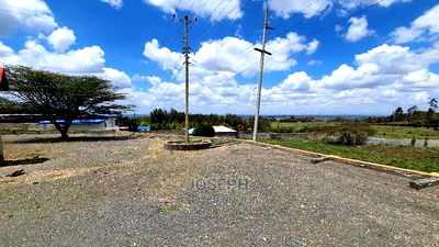 Corner Baridi Kiserian Spacious Restaurant for Sale - Image 9