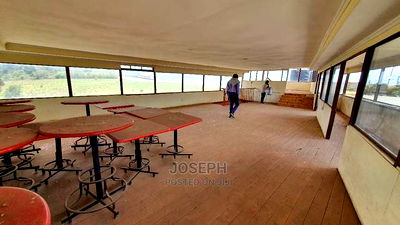 Corner Baridi Kiserian Spacious Restaurant for Sale - Image 13