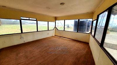 Corner Baridi Kiserian Spacious Restaurant for Sale - Image 20
