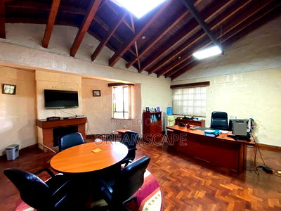 7bdrm House in Karen Road for sale - Image 9