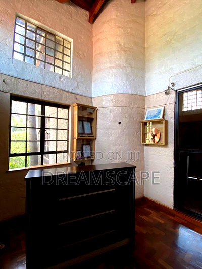 7bdrm House in Karen Road for sale - Image 8