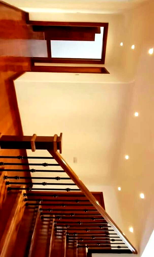 Expansive 4BR Townhouse with Private Garden & DSQ - Kileleshwa