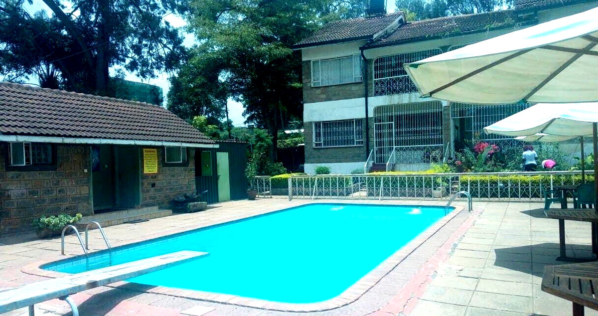 3 En-Suite Townhouse with Private Garden & Pool - Kilimani