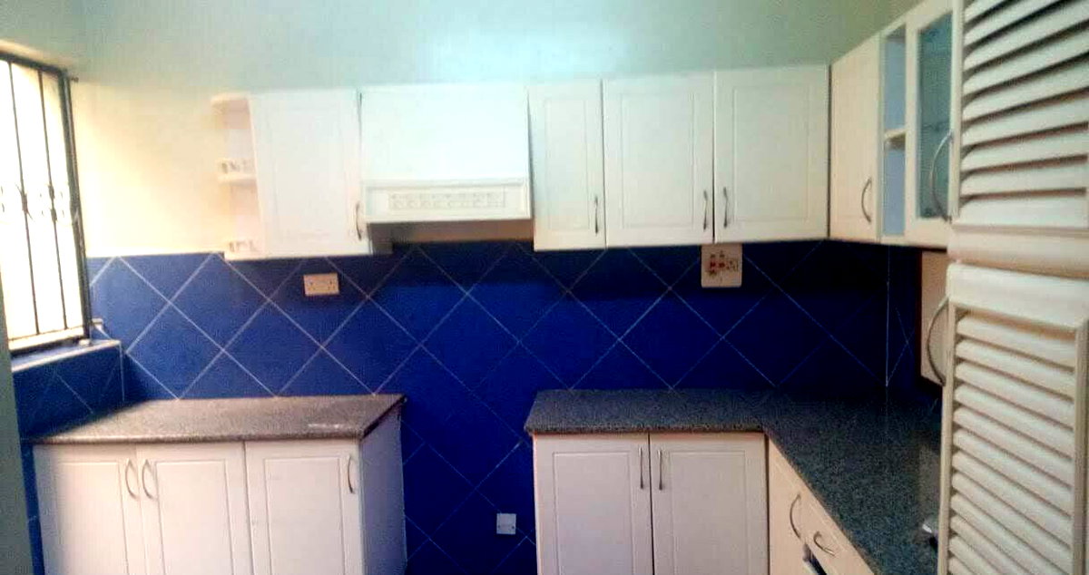 3 En-Suite Townhouse with Private Garden & Pool - Kilimani