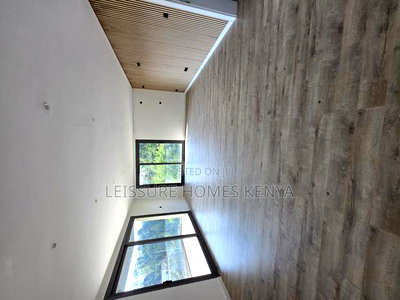 5bdrm Villa in Lavington for sale - Image 16