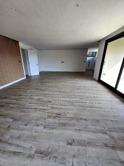 5bdrm Villa in Lavington for sale - Image 17