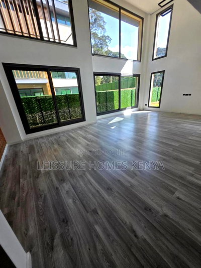 5bdrm Villa in Lavington for sale - Image 7