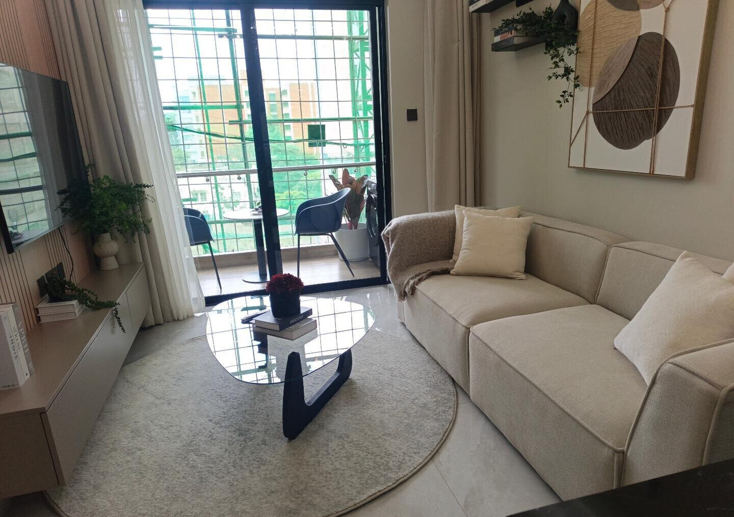 1BR En-Suite with Backup Systems & Borehole – Westlands