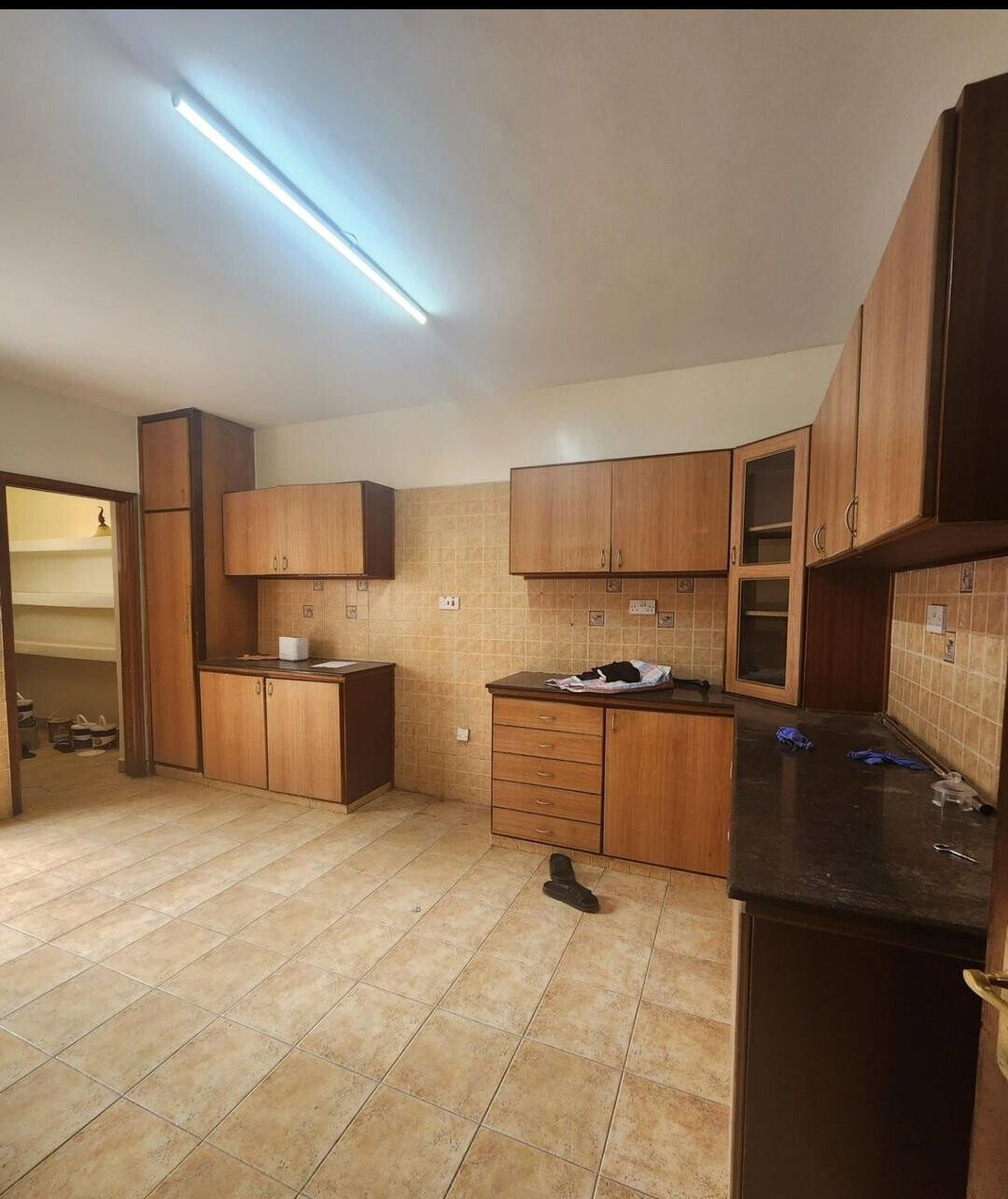5-Ensuite Townhouse with Pool & Borehole - Lavington