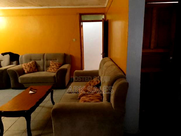 Furnished 7bdrm Maisonette in Tassia for sale